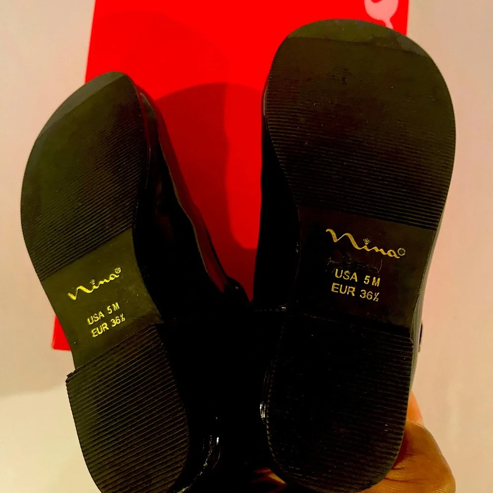 Nina Bonnnett-Black Patent Baby Dress Shoe Size 5M